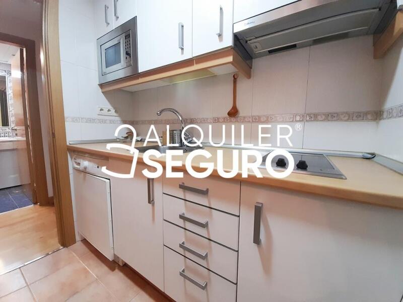 Inmueble en Avenida Cerro Milano, MADRID