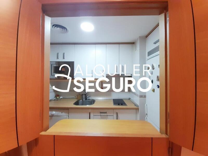 Inmueble en Avenida Cerro Milano, MADRID