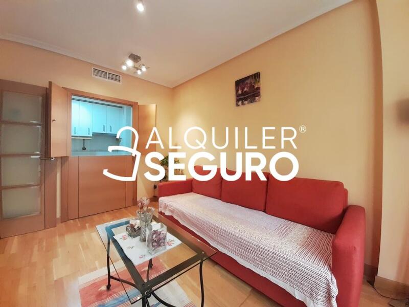 Inmueble en Avenida Cerro Milano, MADRID