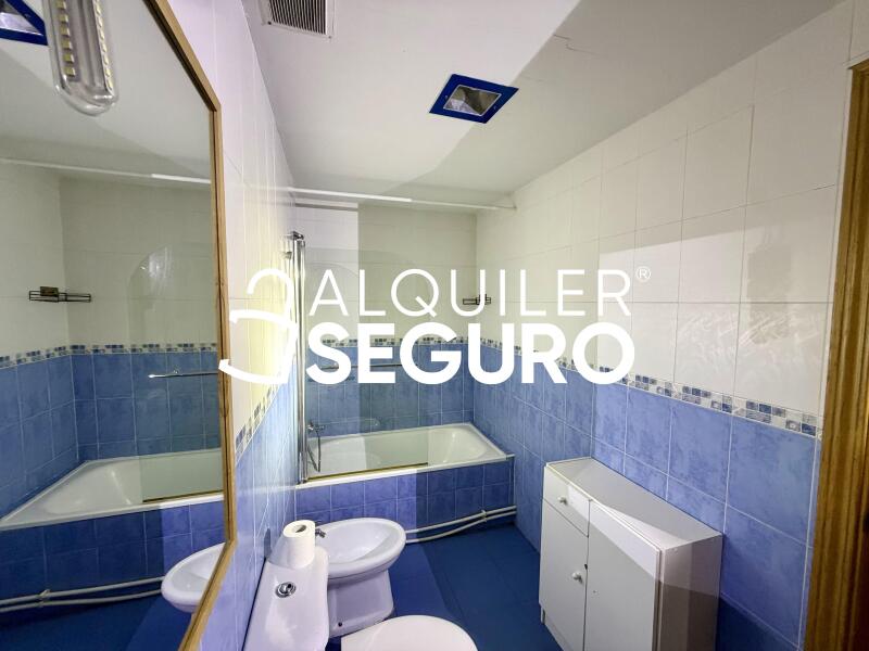 Piso en Avenida Antonio Sarabia , YELES TOLEDO