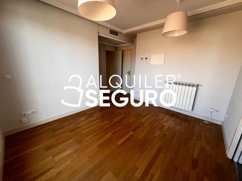 Inmueble en Calle de Nieremberg, MADRID