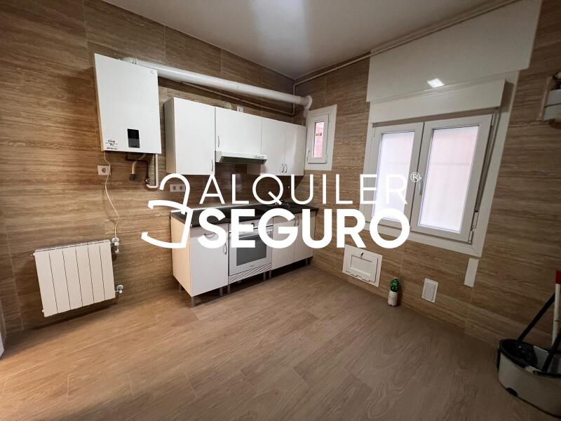 Piso en Calle de la Moneda, MADRID MADRID