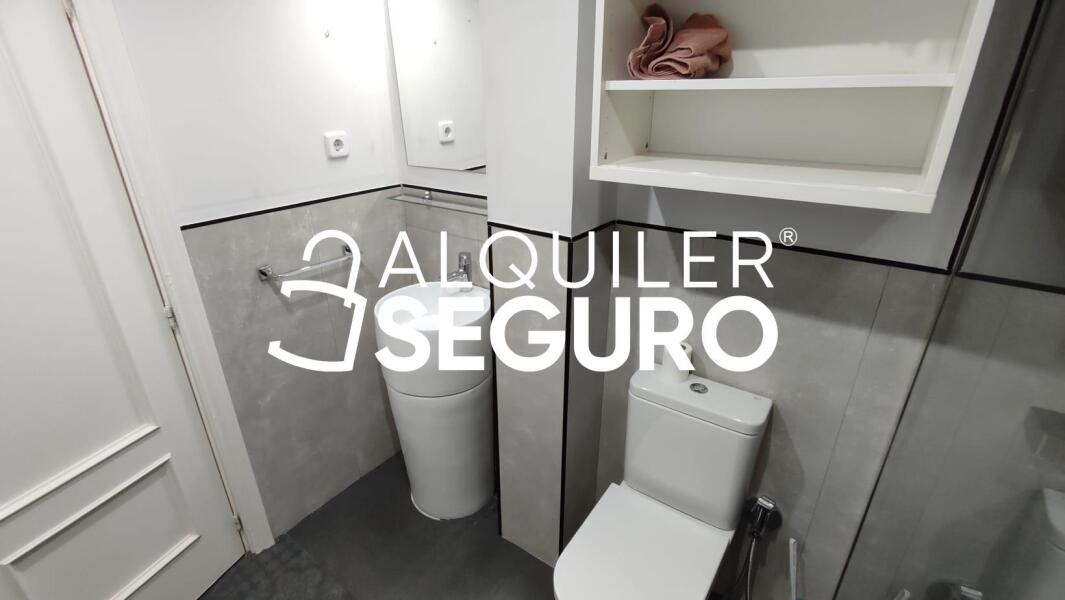 Piso en Calle de Tribaldos, MADRID MADRID