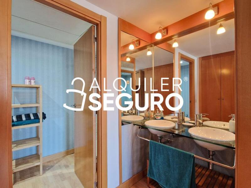 Piso en Avenida Ensanche de Vallecas, MADRID MADRID