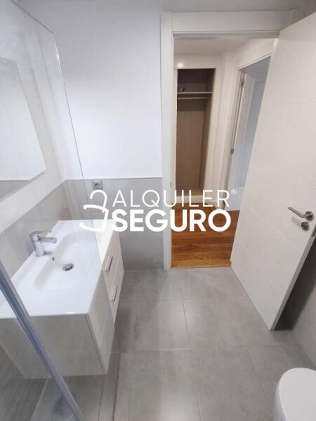 Inmueble en Calle de las Islas Cabo Verde, MADRID