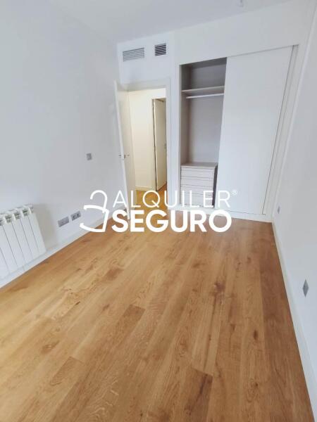 Inmueble en Calle de las Islas Cabo Verde, MADRID