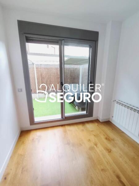 Inmueble en Calle de las Islas Cabo Verde, MADRID