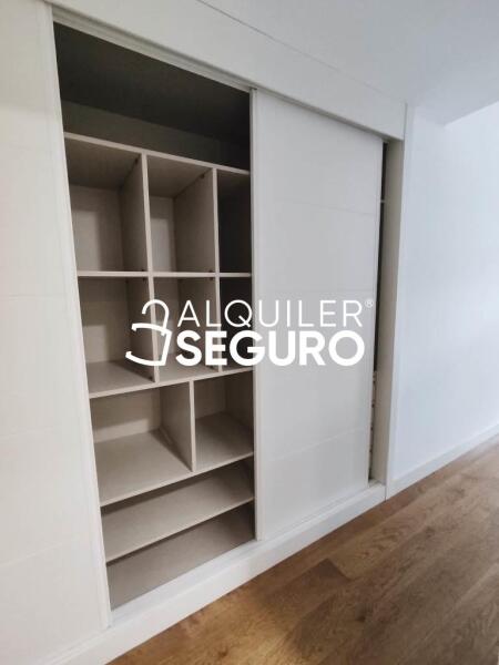 Inmueble en Calle de las Islas Cabo Verde, MADRID