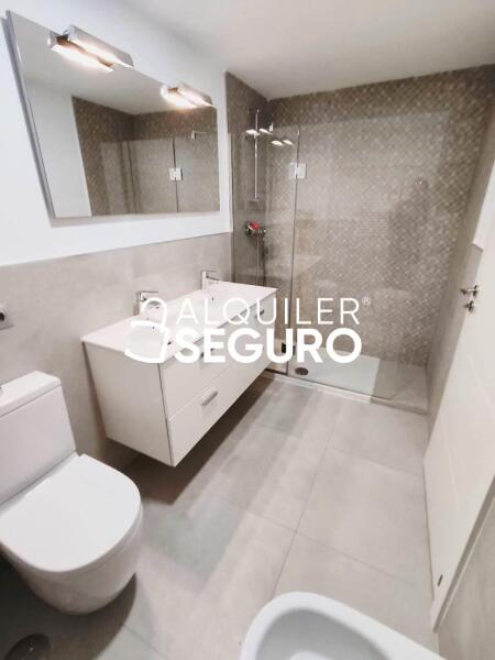 Inmueble en Calle de las Islas Cabo Verde, MADRID