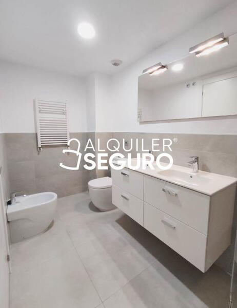 Inmueble en Calle de las Islas Cabo Verde, MADRID