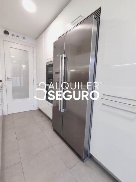 Inmueble en Calle de las Islas Cabo Verde, MADRID