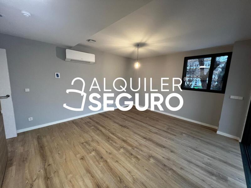 Piso en Calle de los Astros, MADRID MADRID