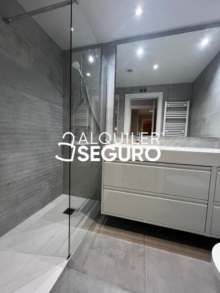 Piso en Calle de los Astros, MADRID MADRID