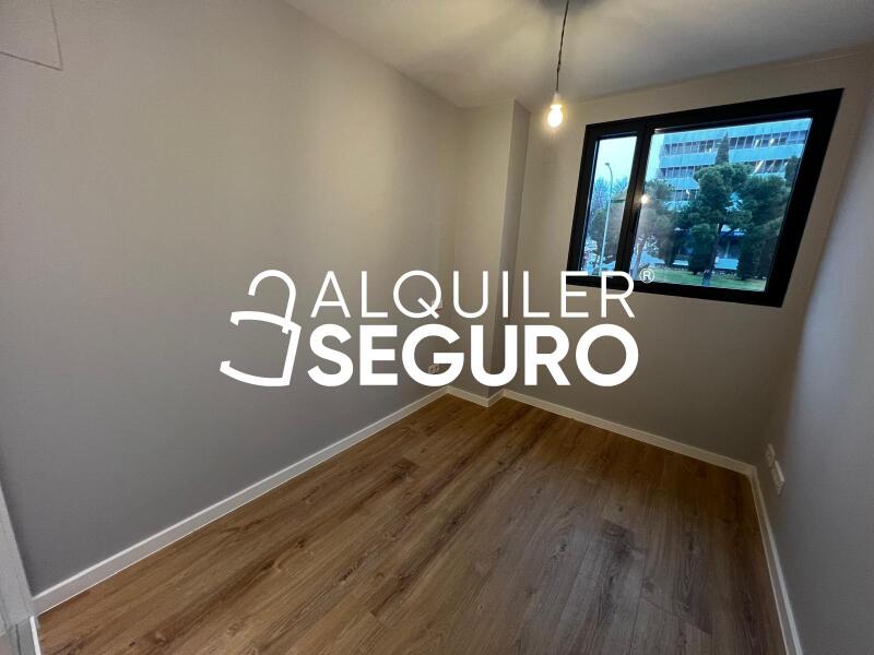 Piso en Calle de los Astros, MADRID MADRID