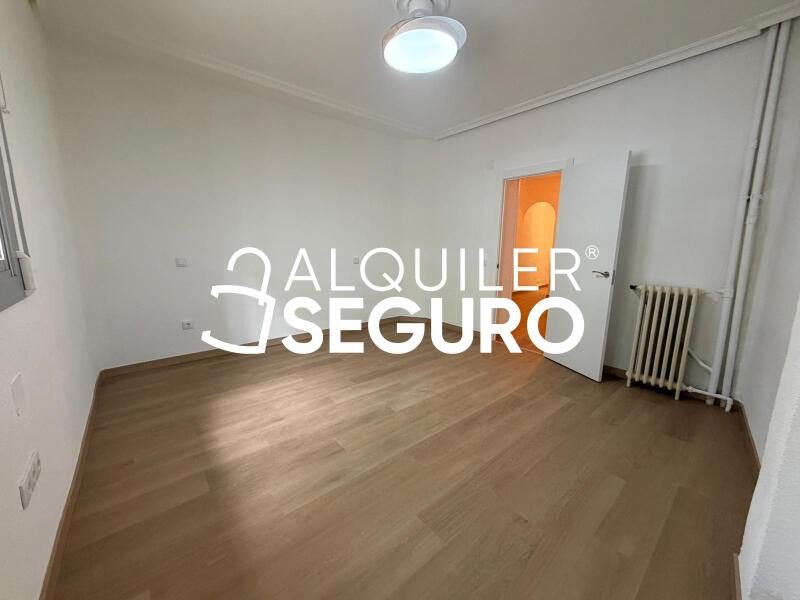 Inmueble en Calle Embajadores, MADRID