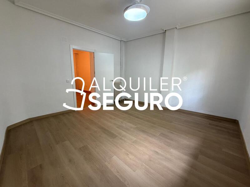 Inmueble en Calle Embajadores, MADRID