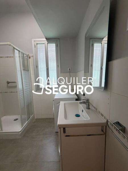 Inmueble en Calle Embajadores, MADRID