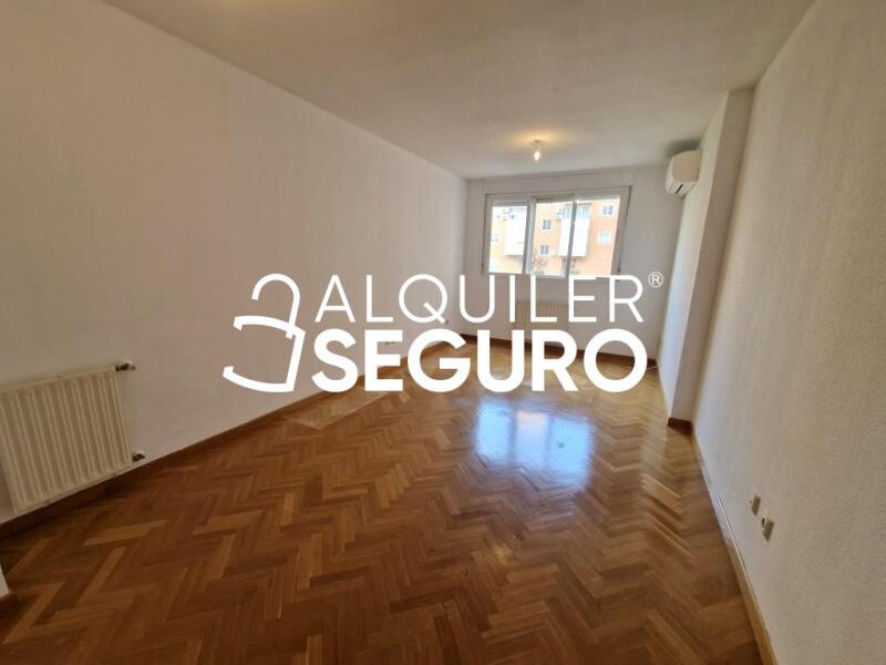 Inmueble en Avenida Retamas, MADRID