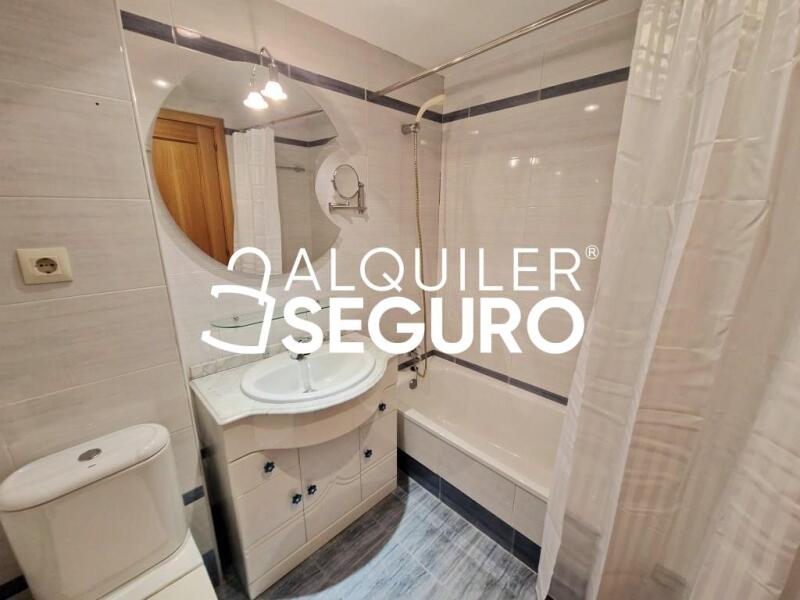 Inmueble en Avenida Retamas, MADRID