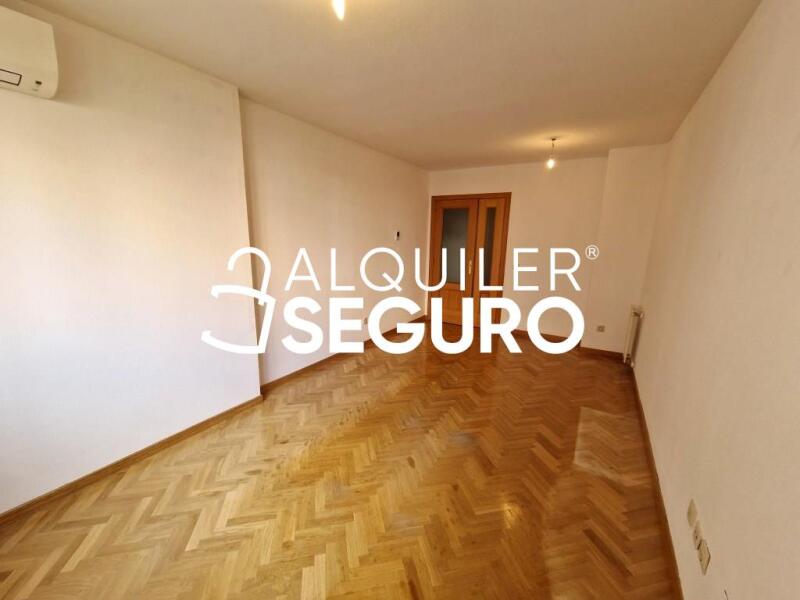 Inmueble en Avenida Retamas, MADRID