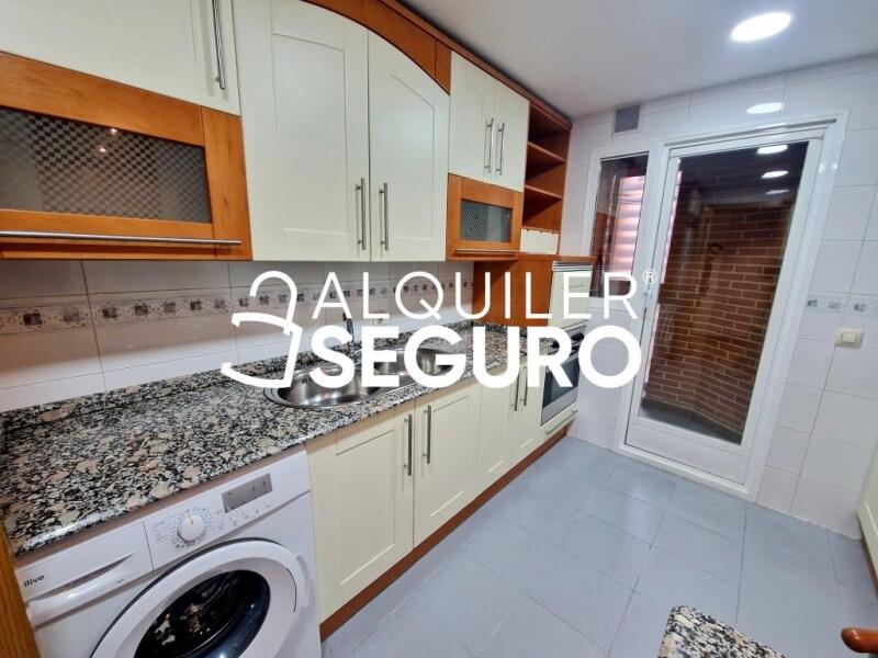 Inmueble en Avenida Retamas, MADRID