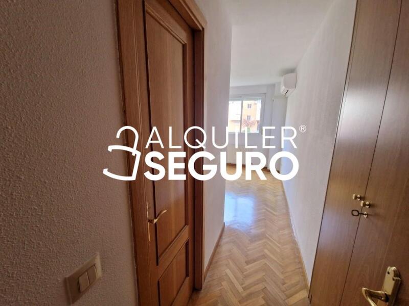 Inmueble en Avenida Retamas, MADRID