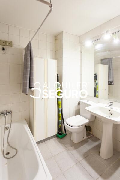 Inmueble en Calle de Alonso del Barco, MADRID