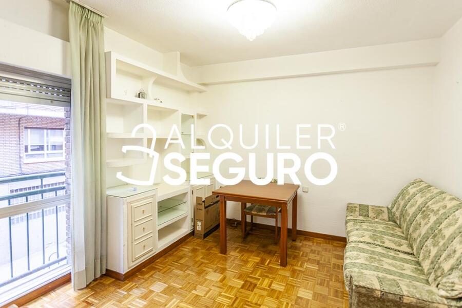 Inmueble en Calle de Alonso del Barco, MADRID