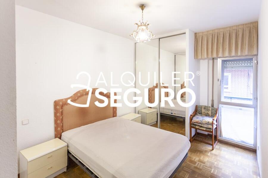 Inmueble en Calle de Alonso del Barco, MADRID