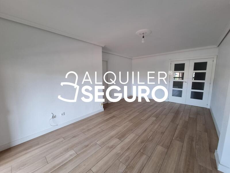 Piso en Avenida de Abrantes , MADRID MADRID