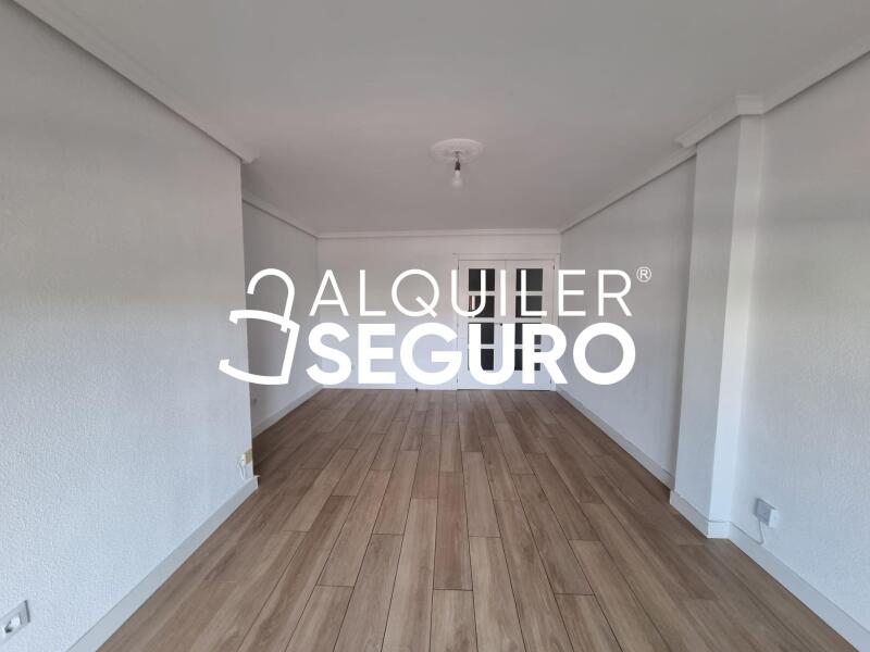 Piso en Avenida de Abrantes , MADRID MADRID