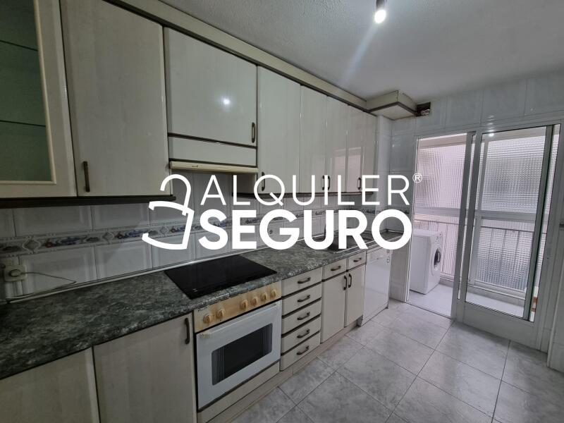 Piso en Avenida de Abrantes , MADRID MADRID