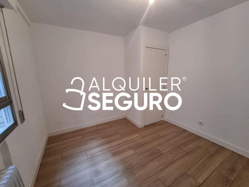 Piso en Avenida de Abrantes , MADRID MADRID