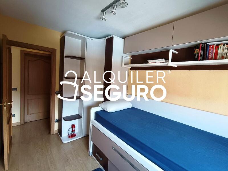 Inmueble en Avenida Maria Moliner, MADRID