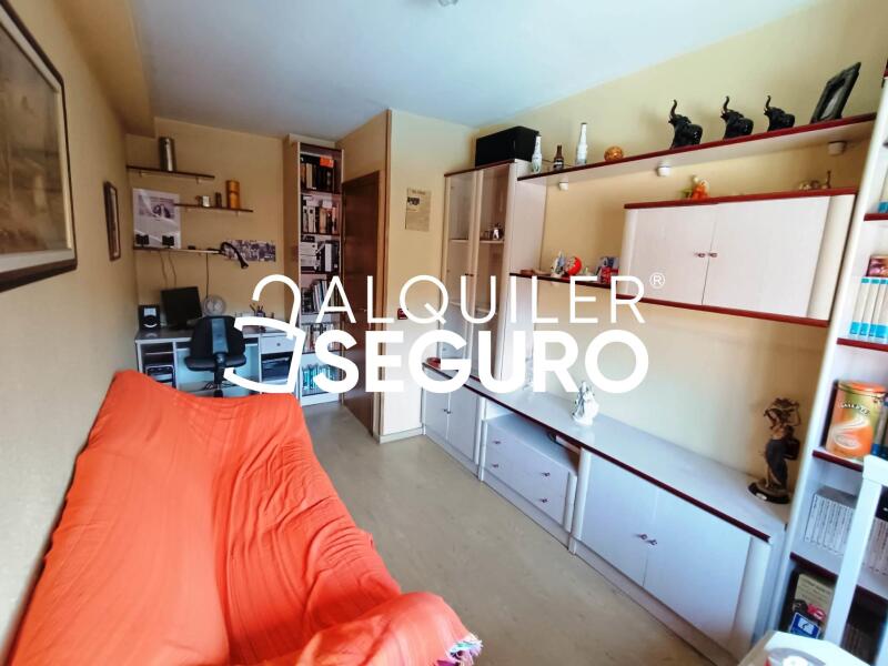 Inmueble en Avenida Maria Moliner, MADRID