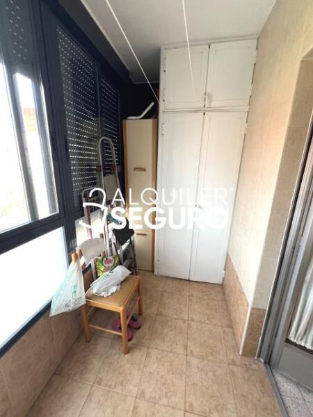 Inmueble en Calle La del Manojo de Rosas , MADRID