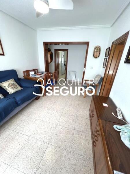 Inmueble en Calle La del Manojo de Rosas , MADRID