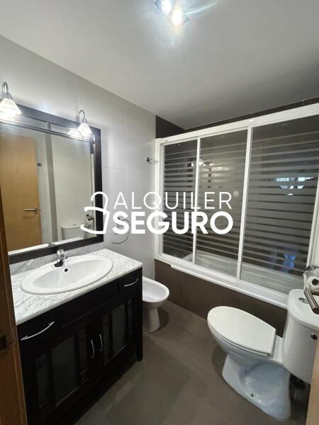 Piso en Calle Pedro I , ALCALÁ DE HENARES MADRID