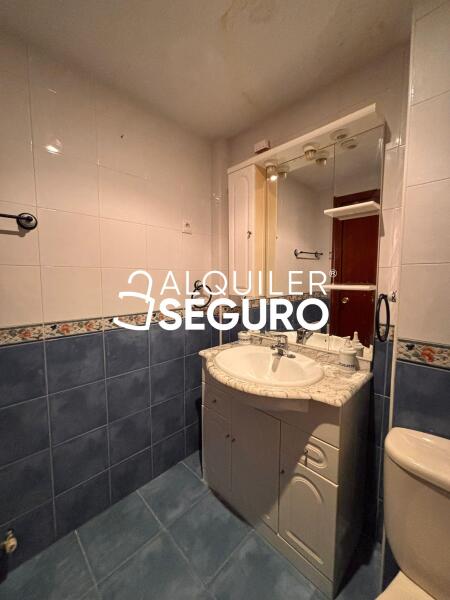 Piso en Calle Miguel de la Roca, MADRID MADRID