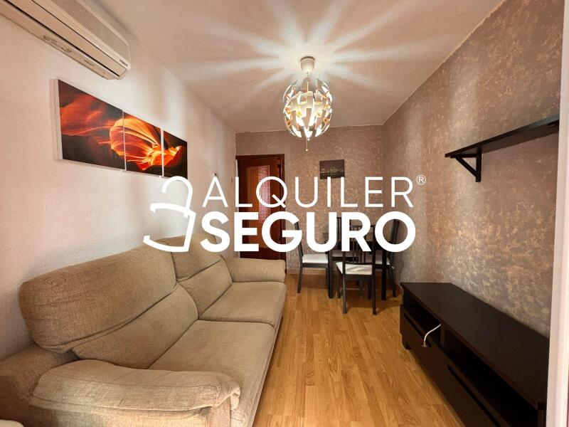 Piso en Calle Miguel de la Roca, MADRID MADRID