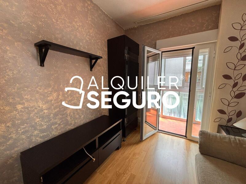 Piso en Calle Miguel de la Roca, MADRID MADRID