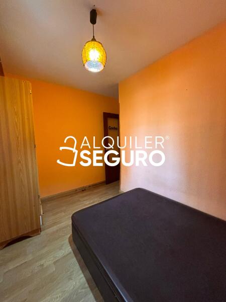 Piso en Calle Miguel de la Roca, MADRID MADRID