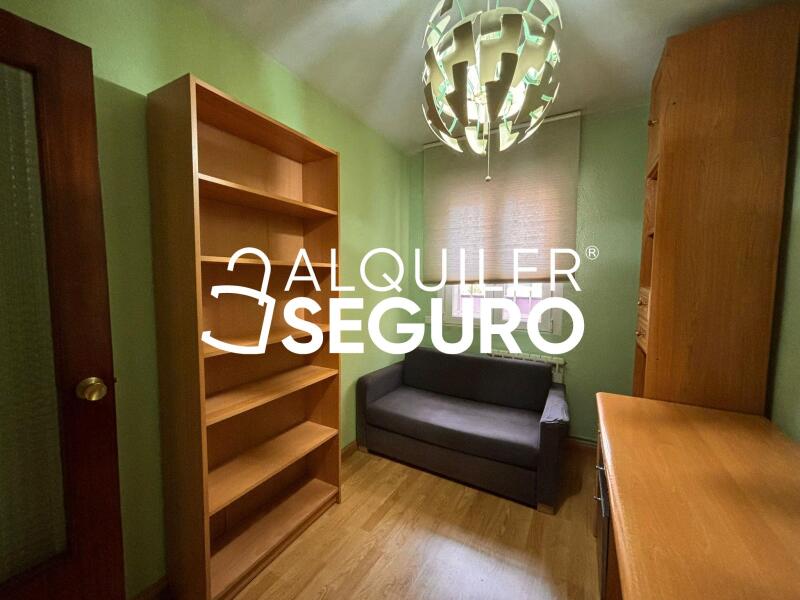 Piso en Calle Miguel de la Roca, MADRID MADRID