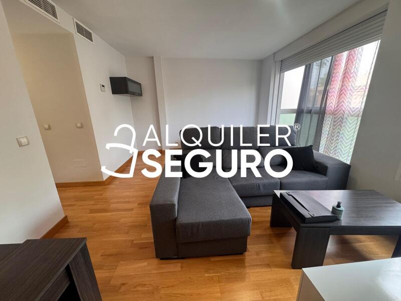 Inmueble en Avenida Carabanchel Alto, MADRID