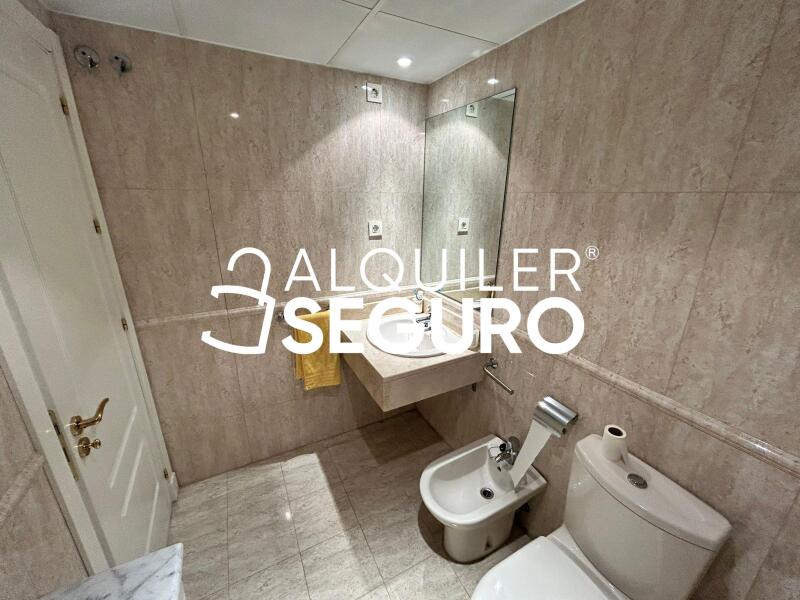 Piso en Calle Puerto de Pozazal , MADRID MADRID