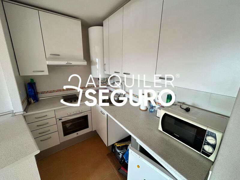 Piso en Calle Puerto de Pozazal , MADRID MADRID