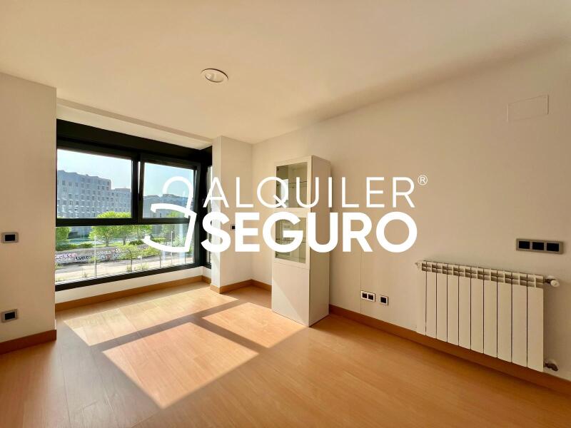 Inmueble en Calle de María Reiche , MADRID