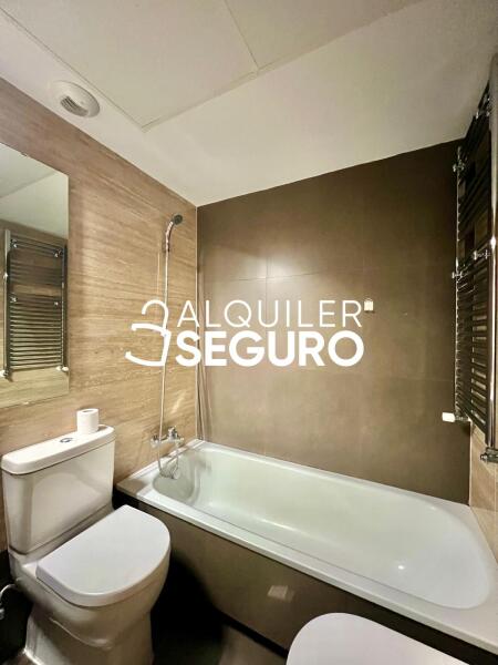 Inmueble en Calle de María Reiche , MADRID