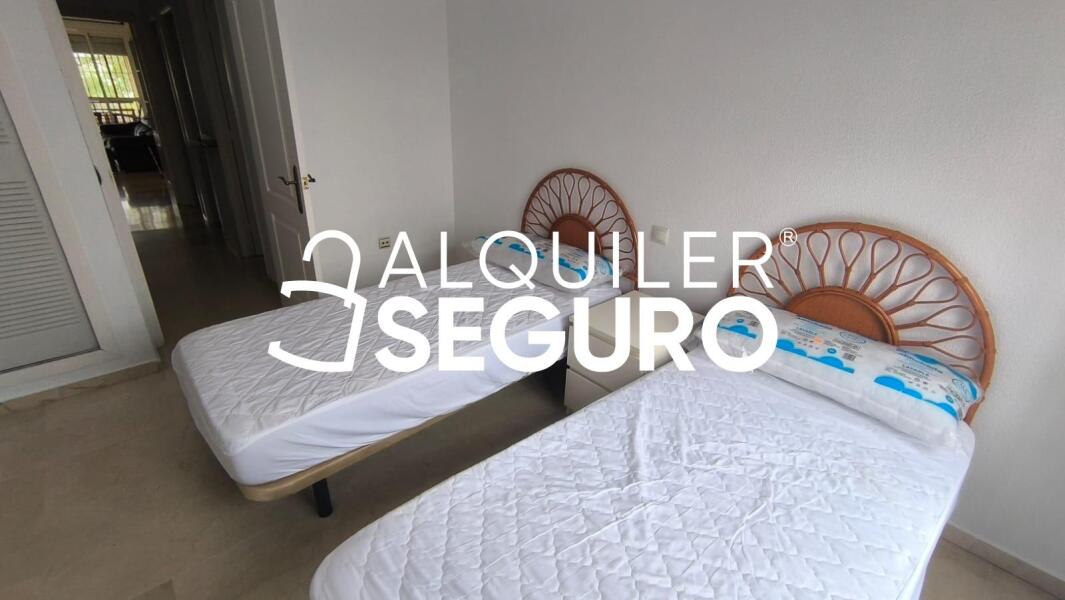 Piso en Calle Urbano Orad, SEVILLA SEVILLA