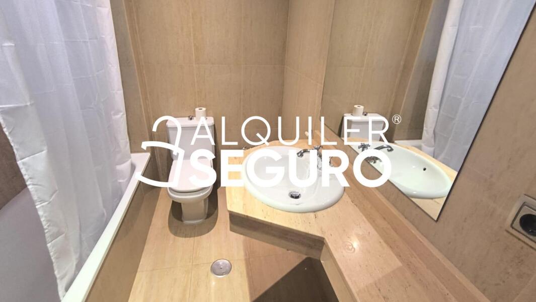 Piso en Calle Urbano Orad, SEVILLA SEVILLA